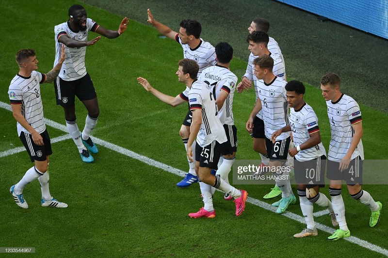 Nhìn lại chiến thắng của tuyển Đức: Giá trị của niềm tin